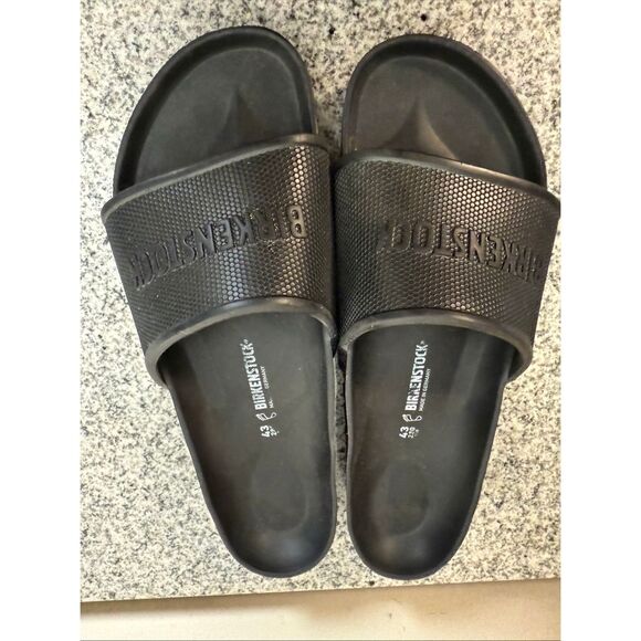 Birkenstock Barbados Essentials Mens Black Slides Size 43/10.5 Regular - Picture 1 of 5